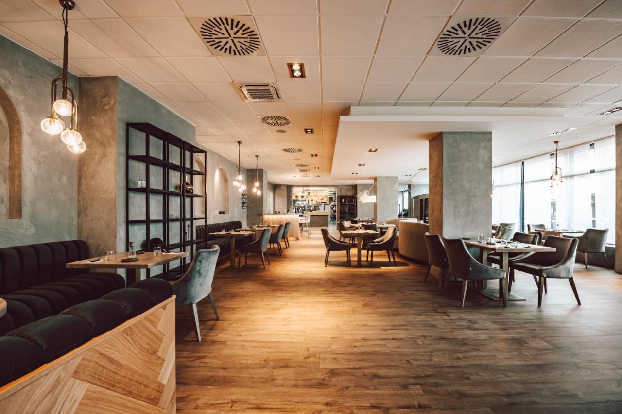 Hotel Palcat Tábor Eksteriør billede